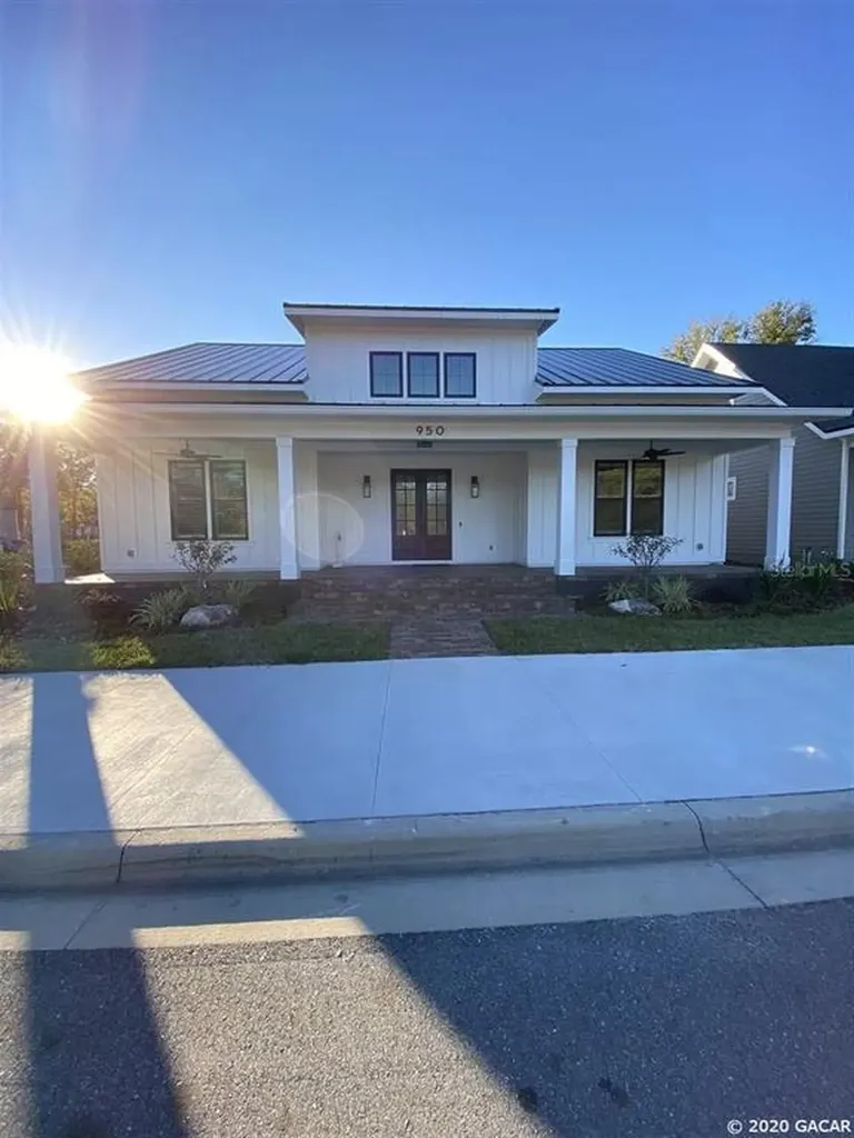 950 SW 136th Street Newberry FL 32669
