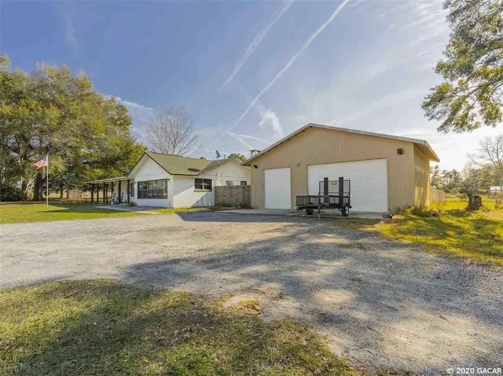 11030 NE 109th Place Archer FL 32618