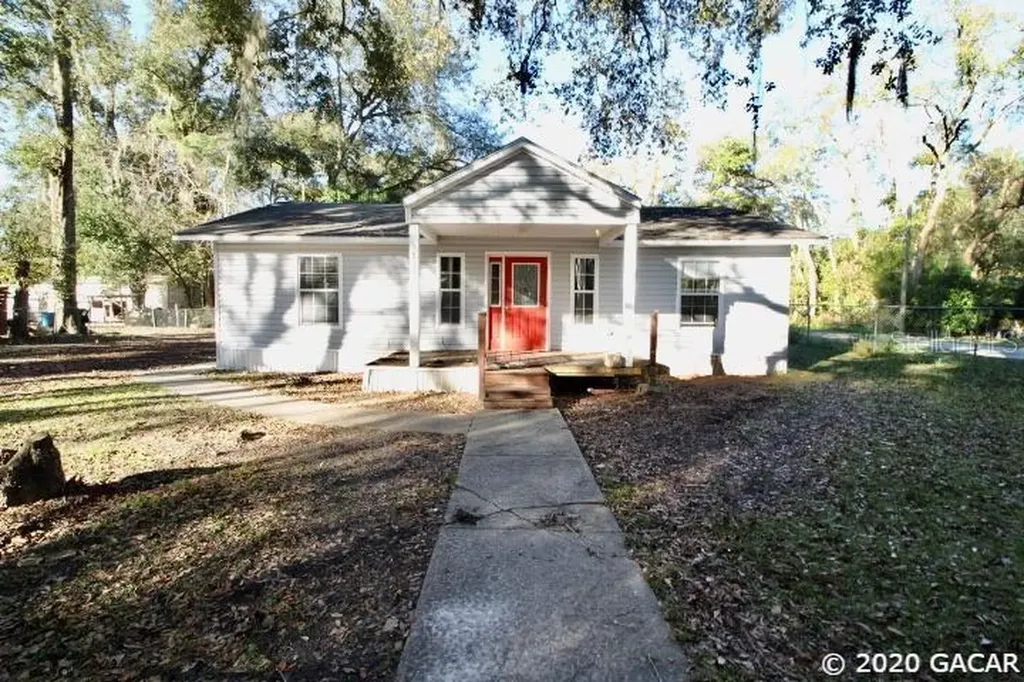 319 NW 7th Street Trenton FL 32693