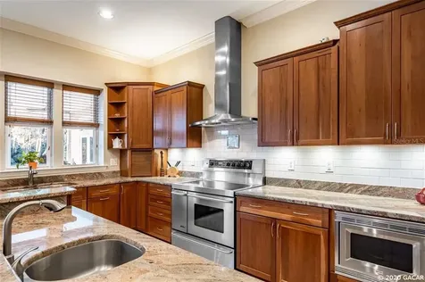 10607 SW 8th Avenue Gainesville FL 32607