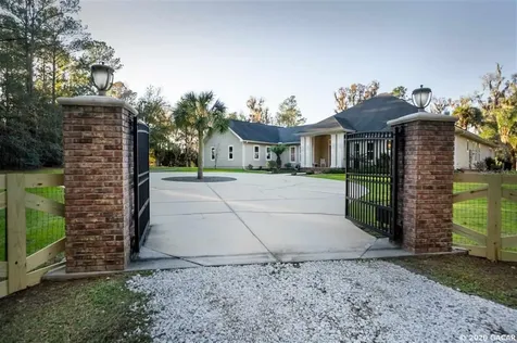 10607 SW 8th Avenue Gainesville FL 32607
