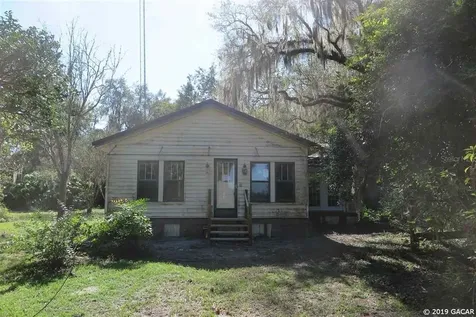 8750 NW 180th Street Fanning Springs FL 32693