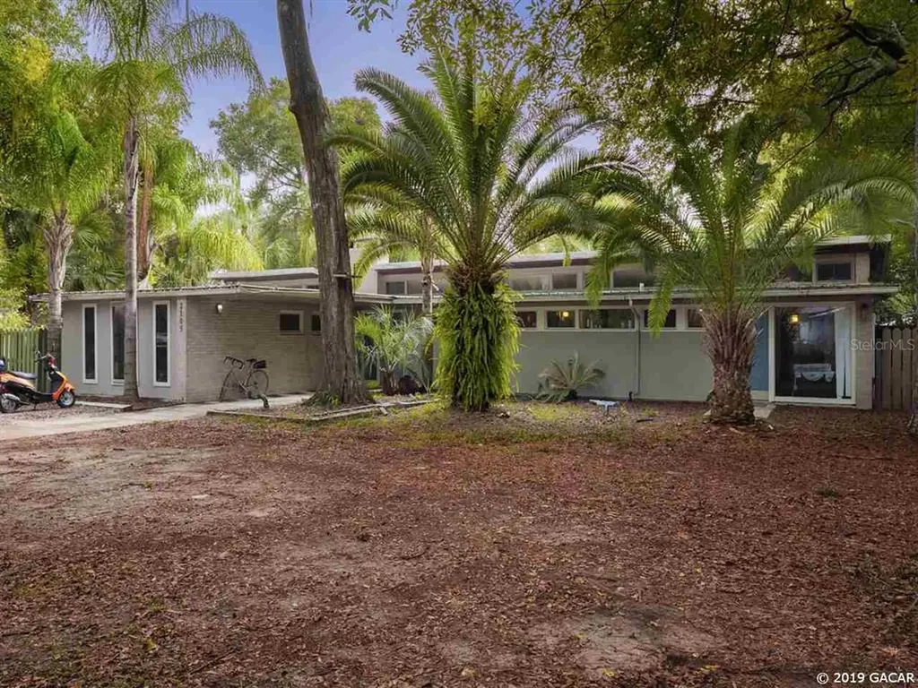 2105 NW 3rd Place Gainesville FL 32603