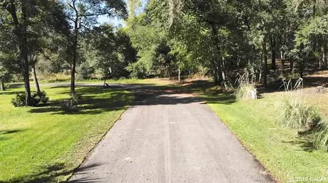 121 Swans Nest Circle Melrose FL 32666