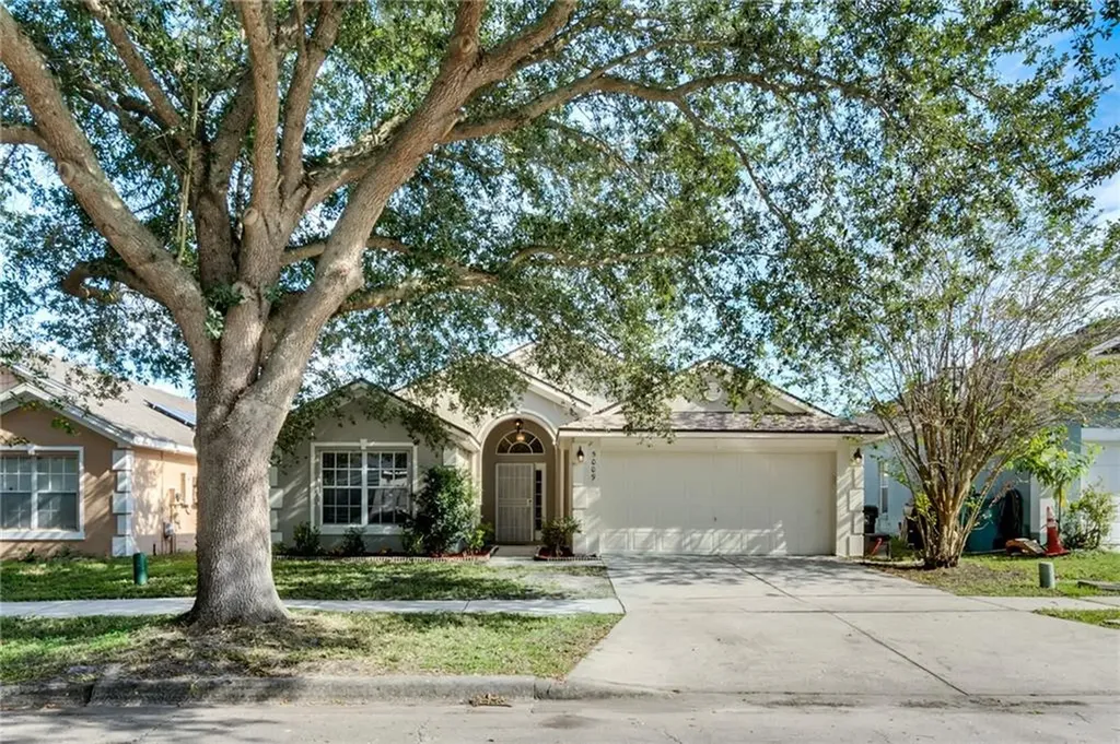 5009 Mallard Pond Court Orlando FL 32808