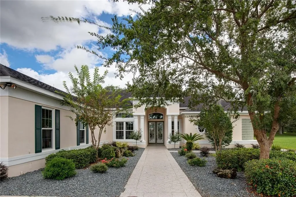 24738 Derby Drive Sorrento FL 32776
