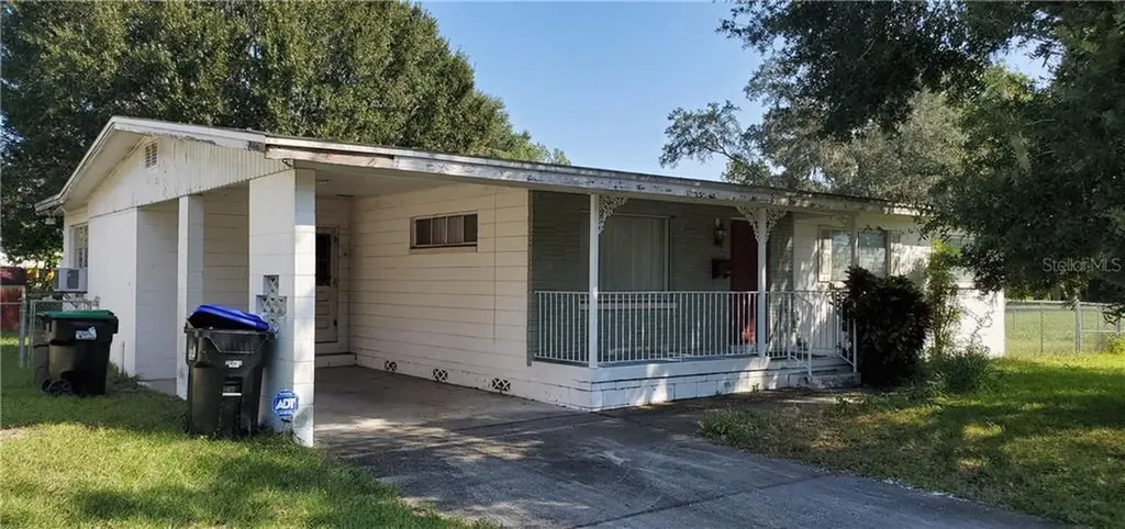 2911 Pembrook Drive Orlando FL 32810