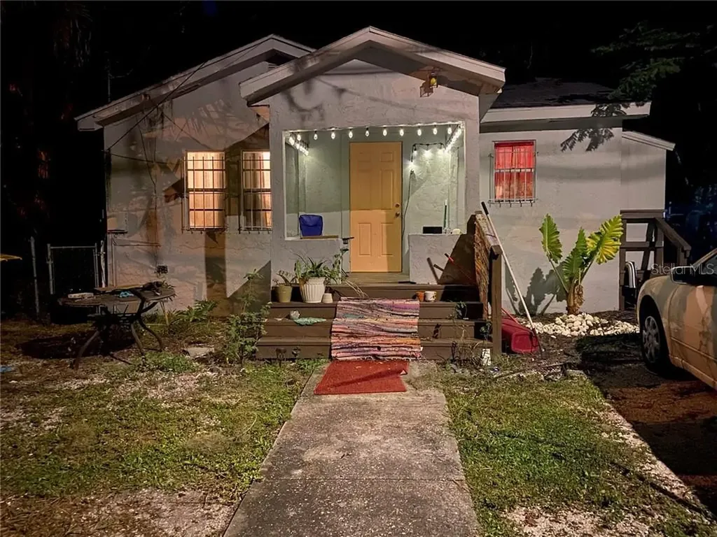 1553 29th Street Sarasota FL 34234