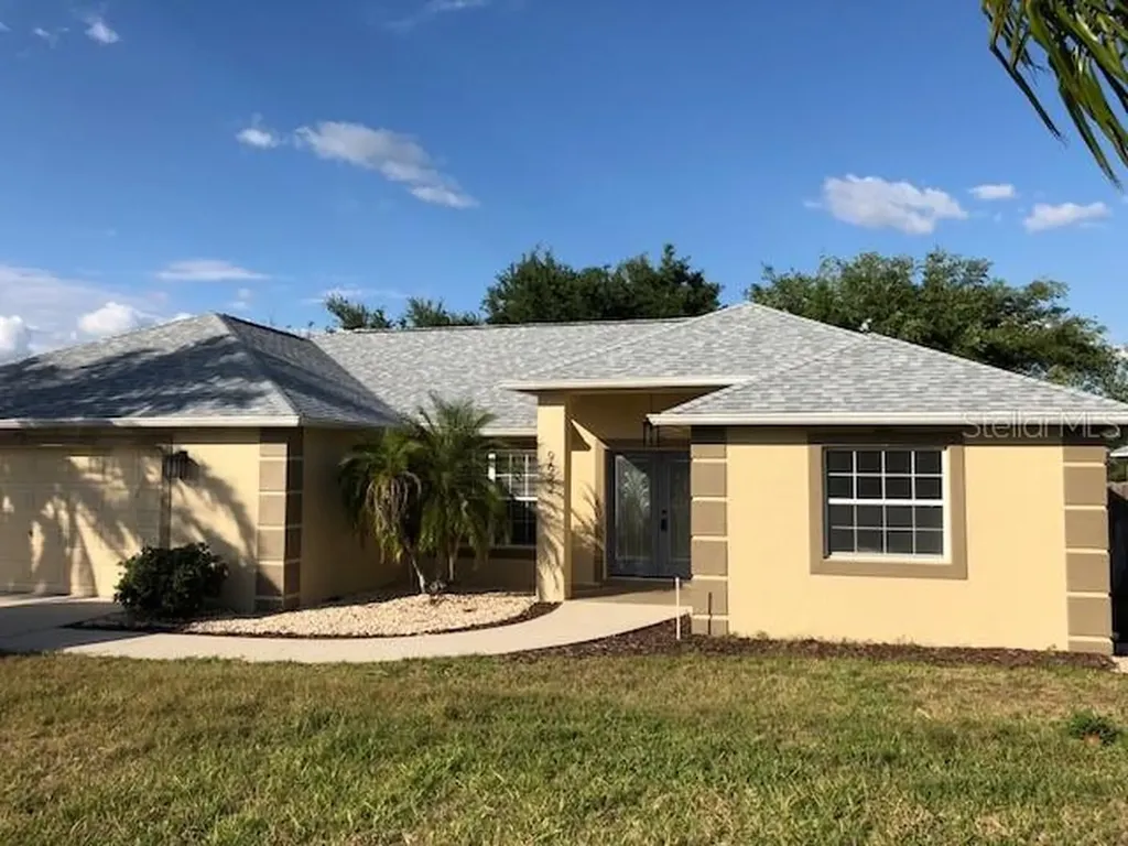 9622 Saragossa Street Clermont FL 34711