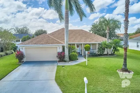 494 Terranova Street Winter Haven FL 33884