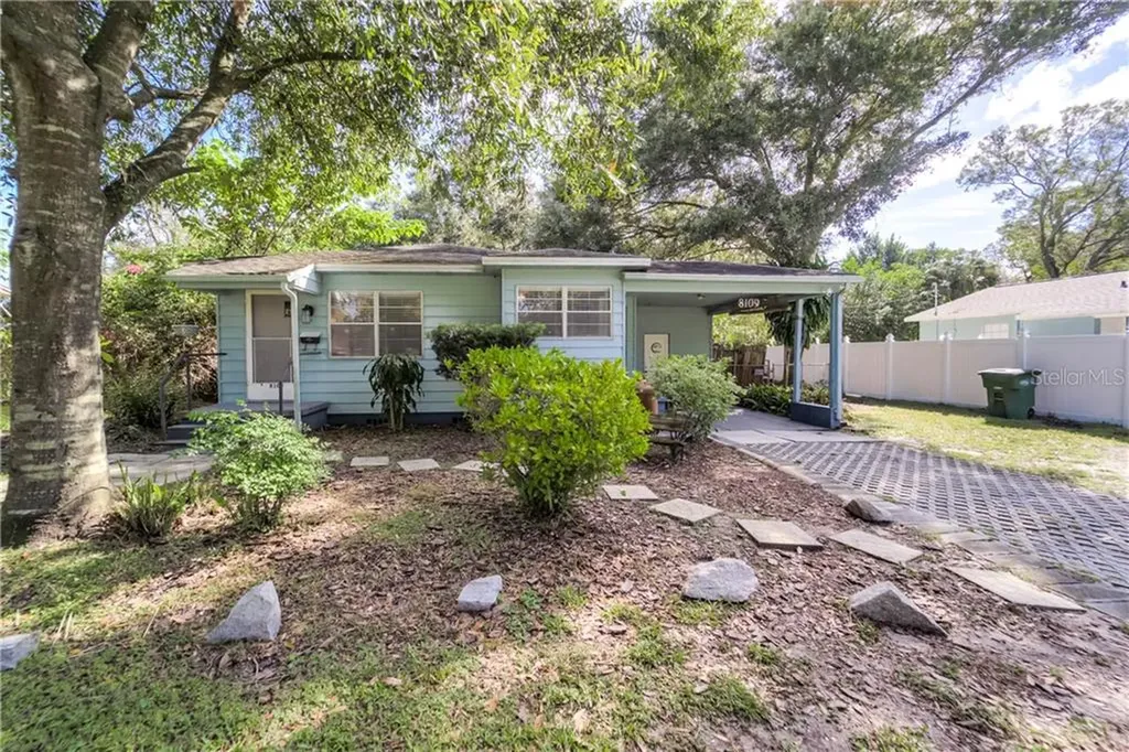 8109 N Fielding Avenue Tampa FL 33604