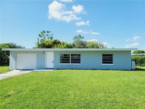 5424 5th Street Court E Bradenton FL 34203