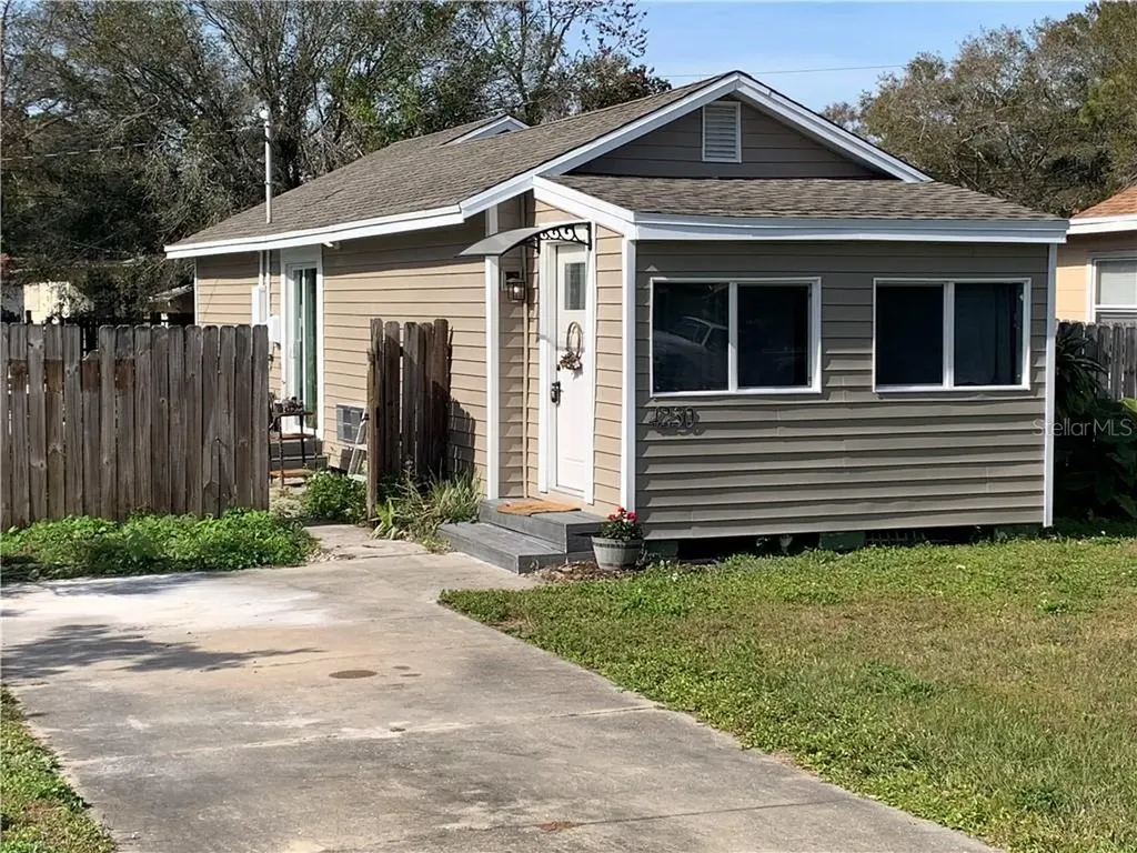 4230 40th Street N St Petersburg FL 33714