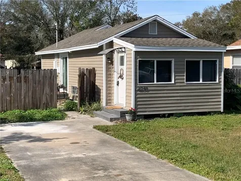 4230 40th Street N St Petersburg FL 33714