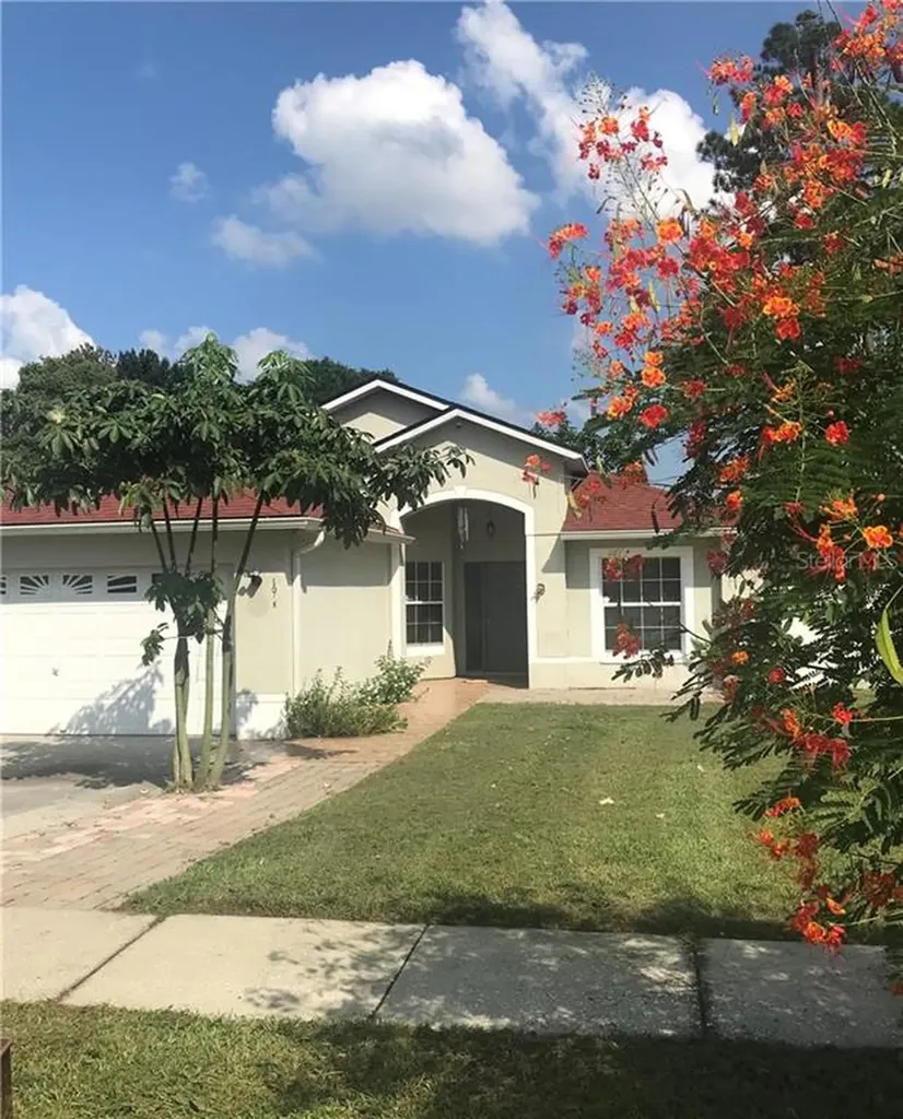 191 W Grossenbacher Drive Apopka FL 32712