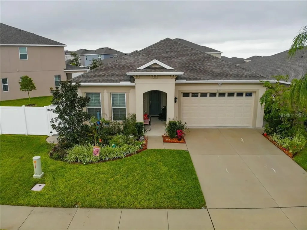 1021 Grand Hilltop Drive Apopka FL 32703