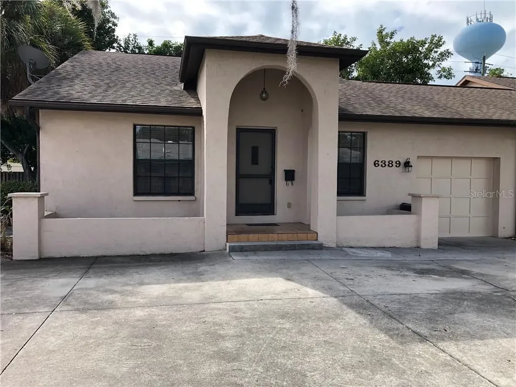 6393 Gateway Avenue Sarasota FL 34231