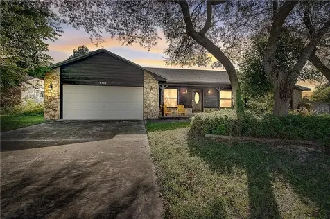 5785 Tamarack Drive Orlando FL 32819