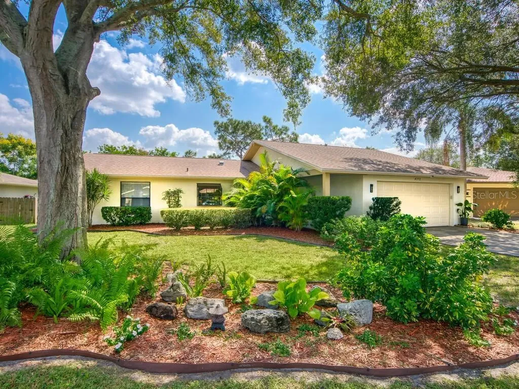 4772 Ringwood Meadow Sarasota FL 34235