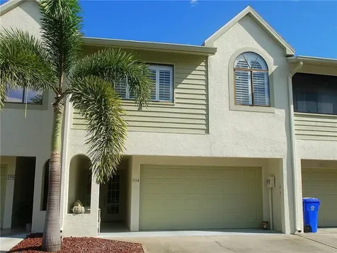 594 Walden Court Dunedin FL 34698