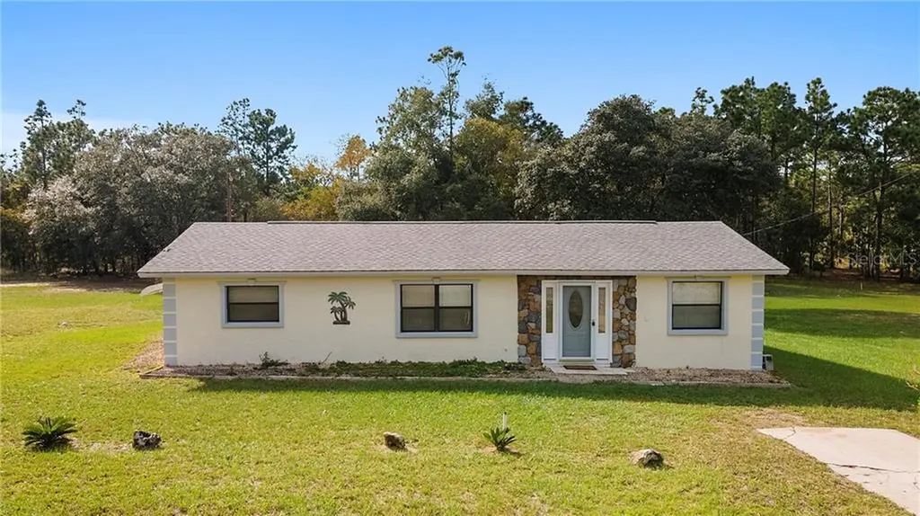 1734 SW Harbor Hills Road Dunnellon FL 34431