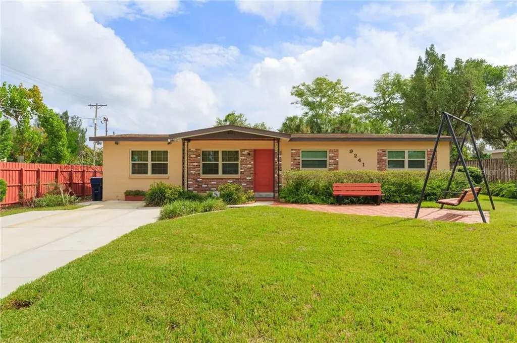 9241 N 52nd Street Tampa FL 33617