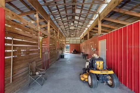 15981 NW 185th Street Williston FL 32696