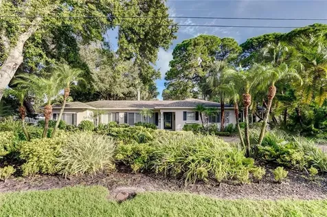 6551 2nd Avenue N St Petersburg FL 33710