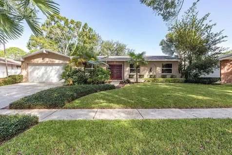 7534 Meadow Drive Tampa FL 33634