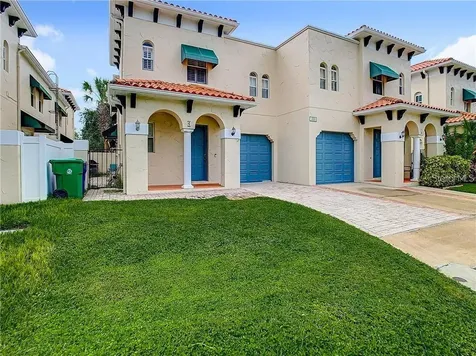 111 S Melville Avenue Tampa FL 33606