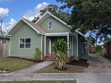 1910 Seminole Boulevard S St Petersburg FL 33705