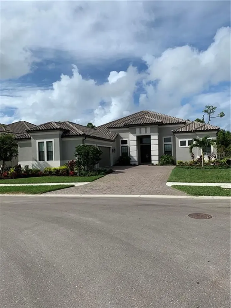 12009 Trails Reserve Court Sarasota FL 34238