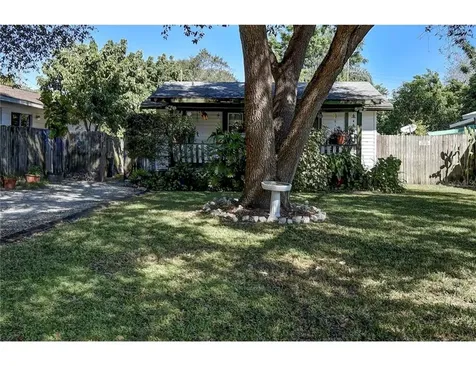 4081 41st Avenue N St Petersburg FL 33714