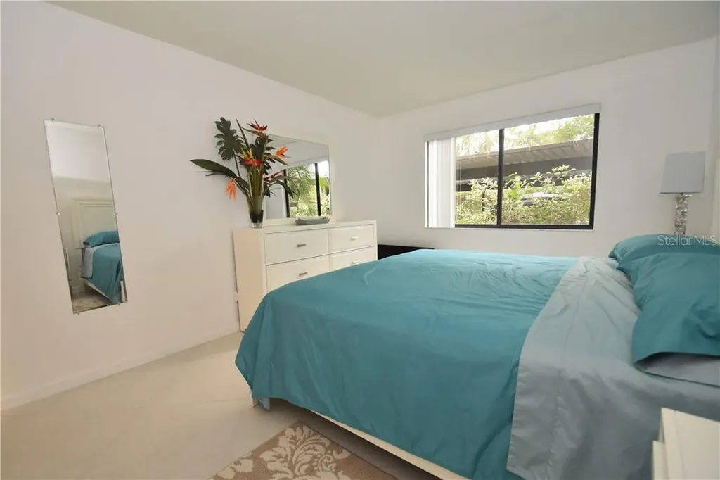 1716 Glenhouse Drive Sarasota FL 34231
