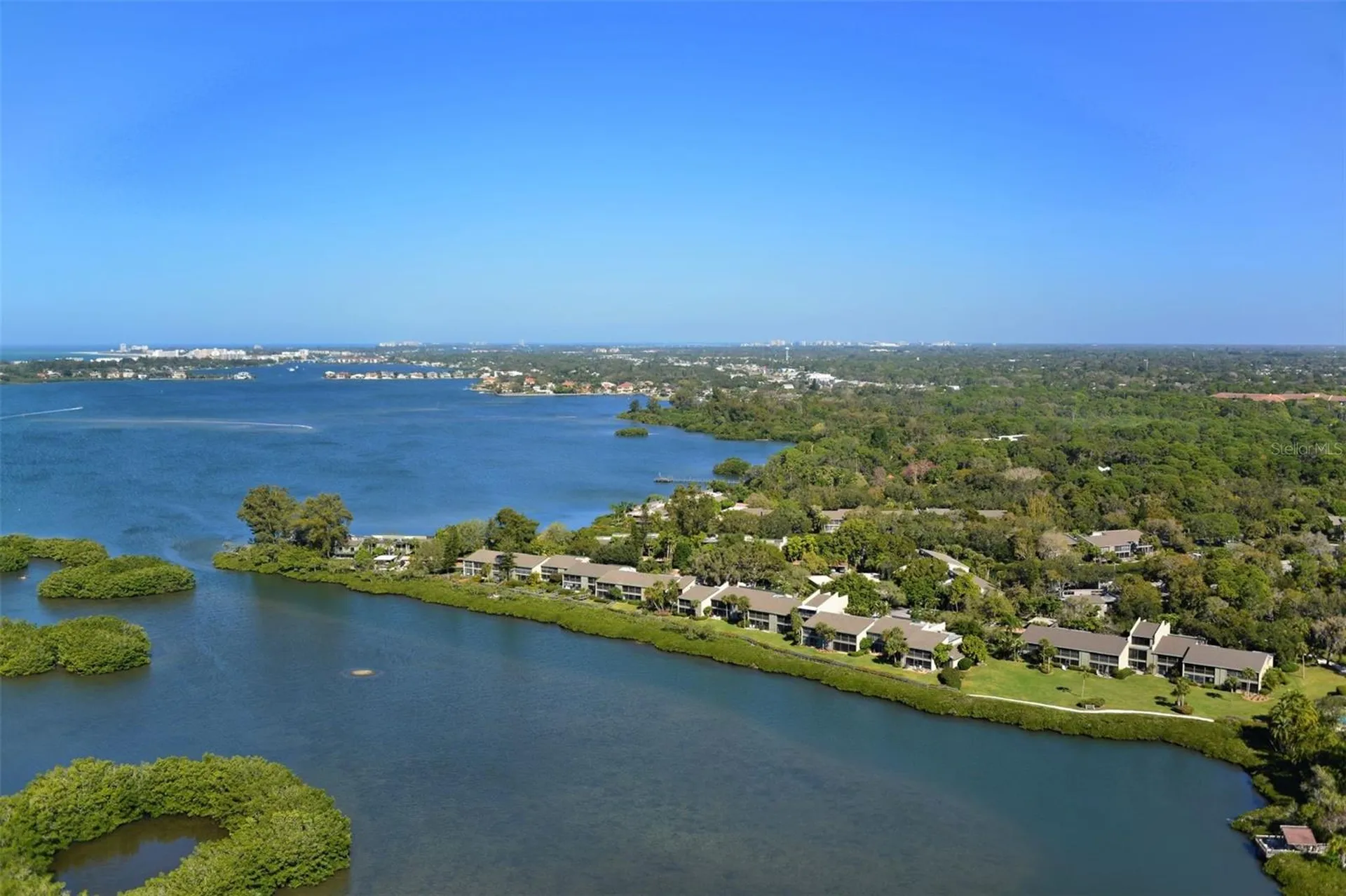 1716 Glenhouse Drive Sarasota FL 34231