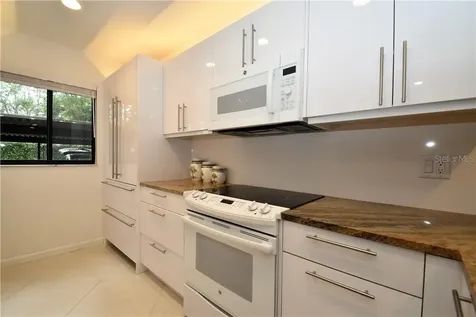1716 Glenhouse Drive Sarasota FL 34231