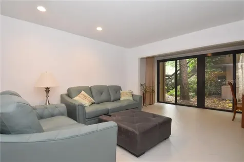 1716 Glenhouse Drive Sarasota FL 34231