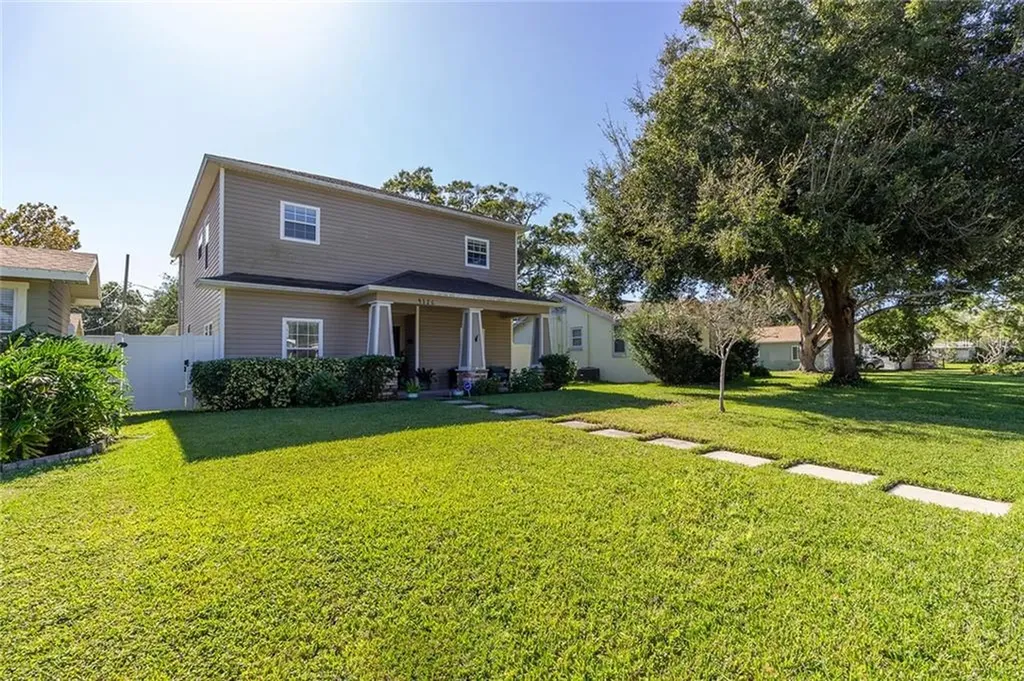 4126 8th Avenue N St Petersburg FL 33713