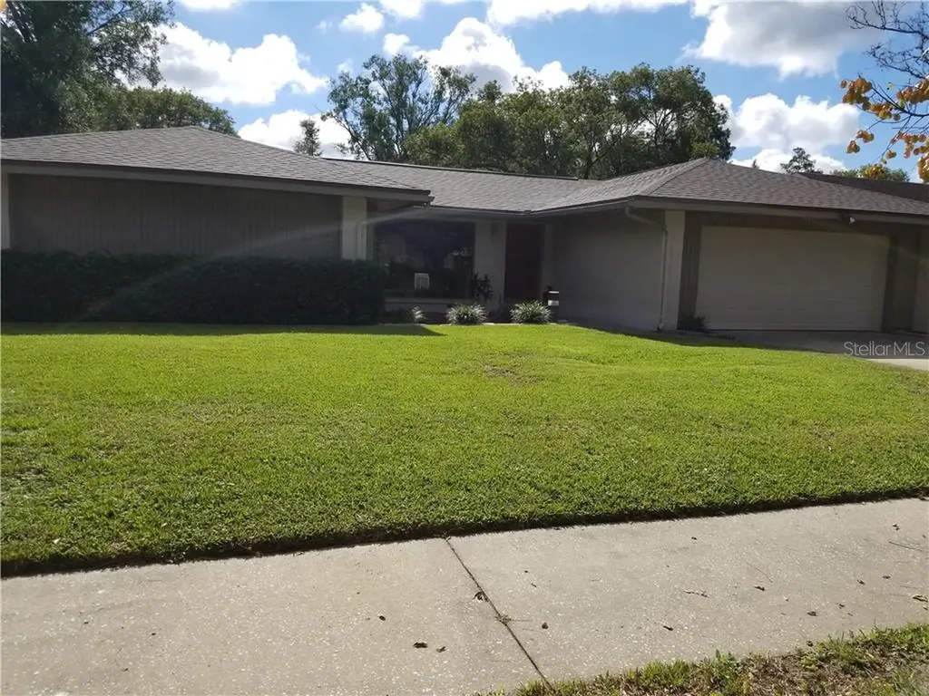 17805 Sunrise Drive Lutz FL 33549