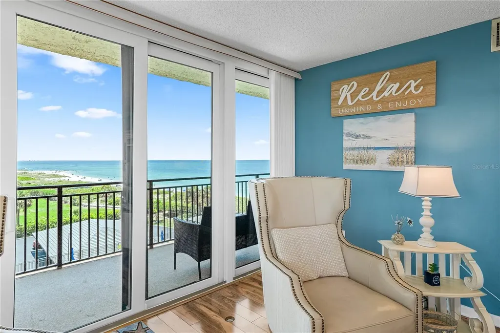 7650 Bayshore Drive Treasure Island FL 33706
