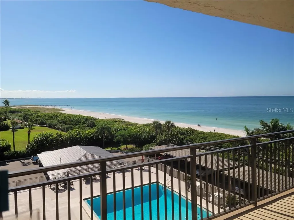7650 Bayshore Drive Treasure Island FL 33706