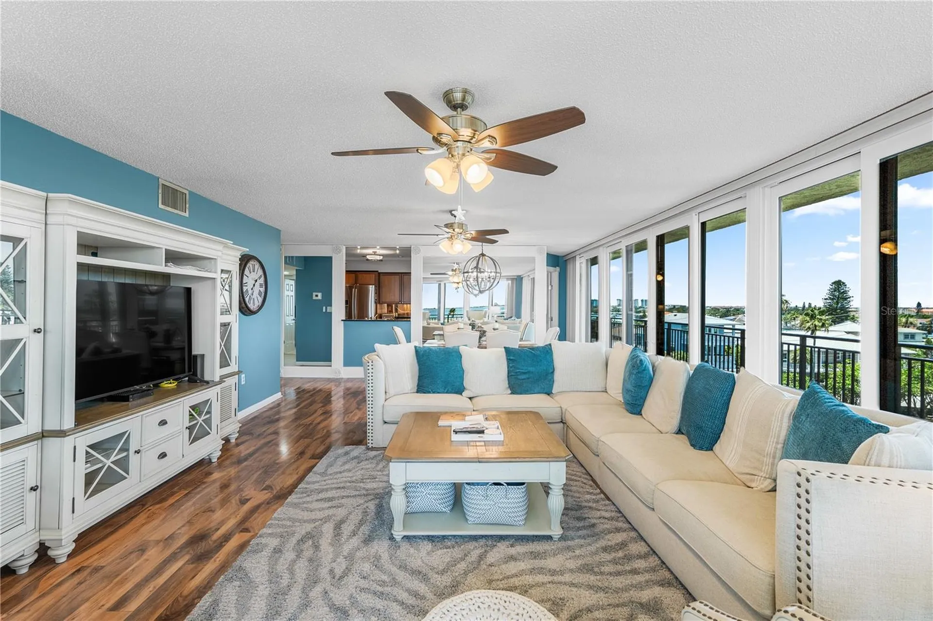 7650 Bayshore Drive Treasure Island FL 33706