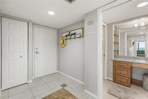 7650 Bayshore Drive Treasure Island FL 33706