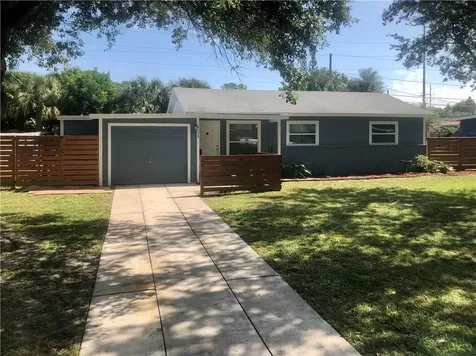 7219 10th Street N St Petersburg FL 33702