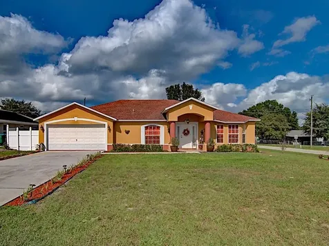 2342 Montano Street Deltona FL 32738