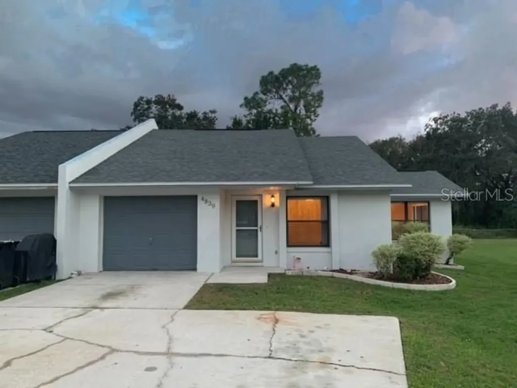 4839 Dosseywood Court Lakeland FL 33811