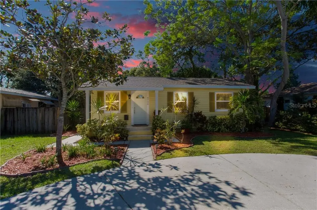 4730 18th Avenue N St Petersburg FL 33713