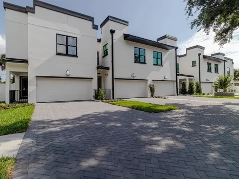 4210 W North A Street Tampa FL 33609