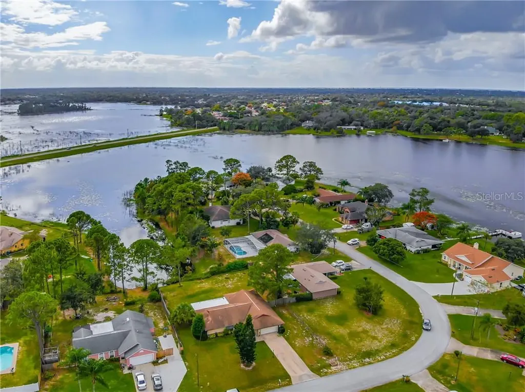 2080 Little Farms Court Deltona FL 32738