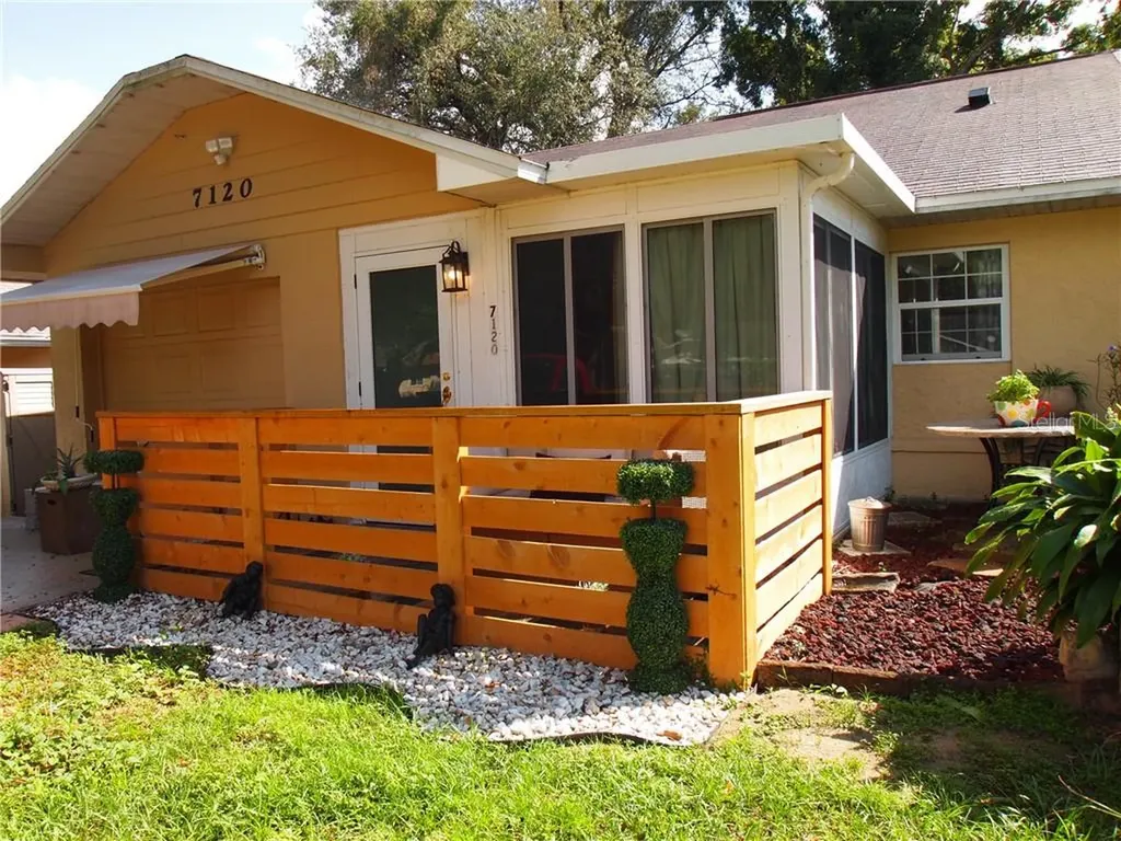 7120 Blue Earth Court Orlando FL 32818